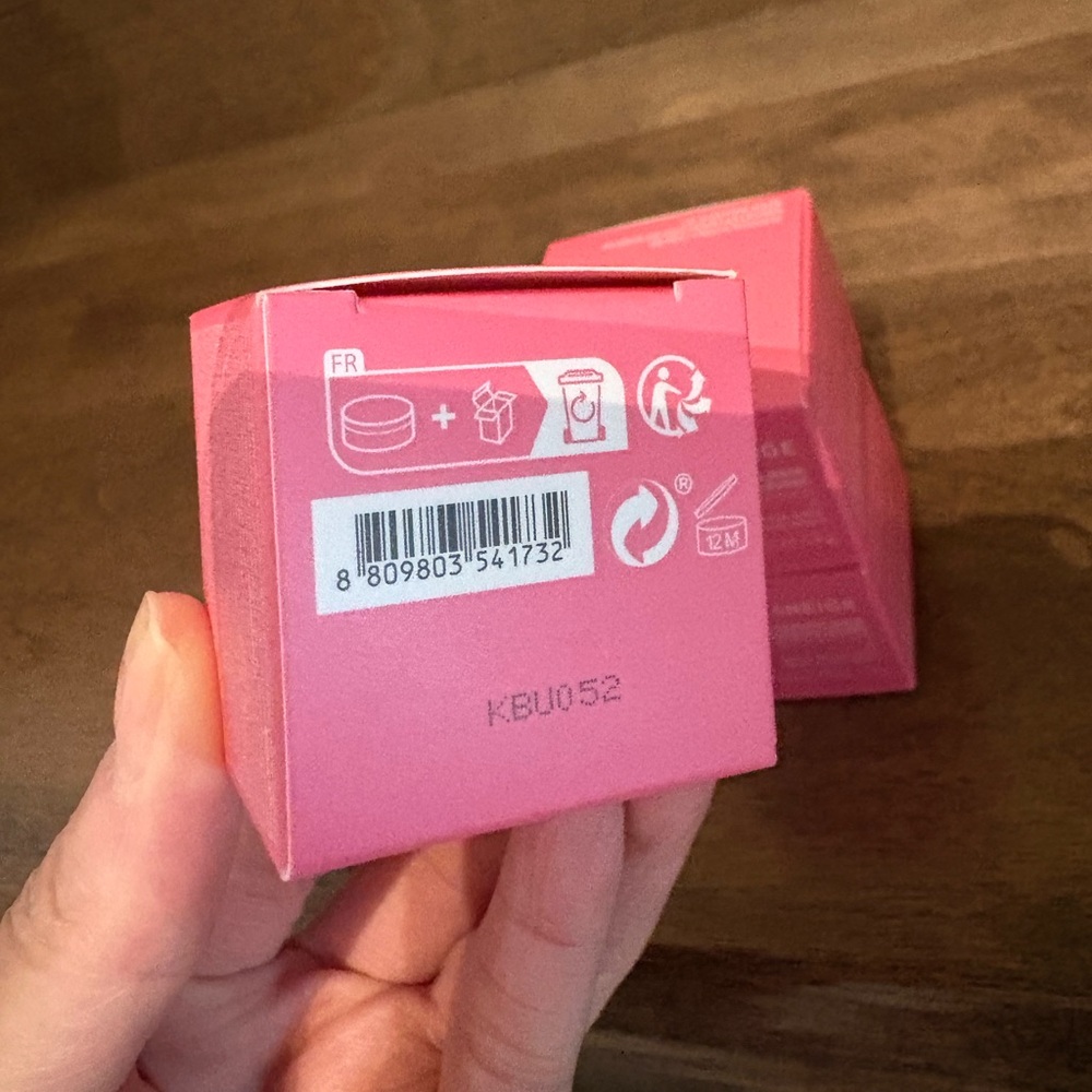 LANEIGE Lip Sleeping Mask Intense Hydration with Vitamin C - Berry - Picture 3 of 6